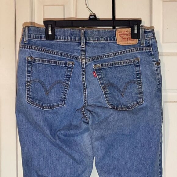 Levi's Vintage Y2K 550 Relaxed Boot Cut Jeans 12 - Picture 10 of 16